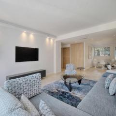 Cannes Luxury Rental - Stunning renovated 2 bedroom apartment