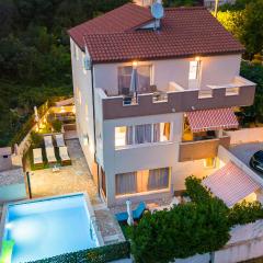 Bruno's Poolside Apartments