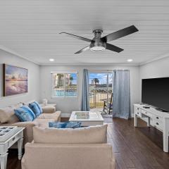 Holiday Surf and Racquet Unit 109