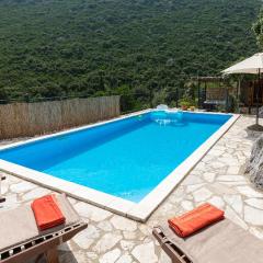 Pet Friendly Home In Ploce With Outdoor Swimming Pool