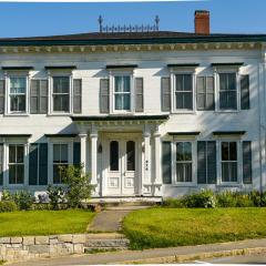 The Waldoboro Inn