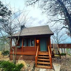 Eagle Crest cabin, White river view with hottub