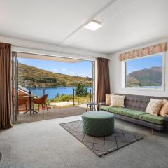 Lakeside Living - 1 Bedroom Alpine Apartment 1