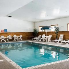Norwood Inn and Suites - Roseville
