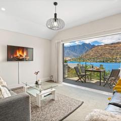 Lakefront Living - 2 Bedroom Aptmt in Alpine Village