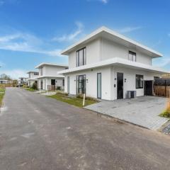 Brand new luxury villa on a small scale park with its own jetty