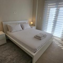 Urban Elegance Retreat In Palaio Faliro