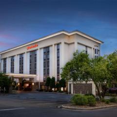 Hampton Inn Columbia I-26/Harbison Blvd