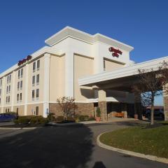 ハンプトン イン コロンバス インターナショナル エアポート（Hampton Inn Columbus-International Airport）