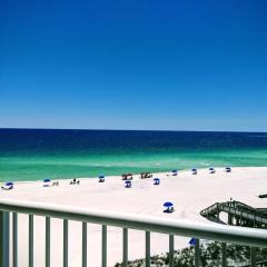 Holiday Surf and Racquet Unit 622