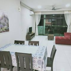 Sky Loft 3 rooms beside Aeon With Smart TV & Facilities L14