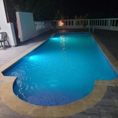 Casa chalet de campo con piscina