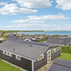 Gorgeous Home In Rønde With Wifi