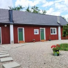 Three Little Birds Artists Residence