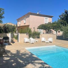 Villa avec piscine privée à Avignon
