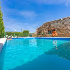 Chalet con piscina privada en Bolonia