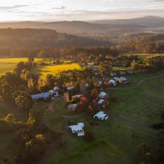 Karri Mia Chalets and Studios