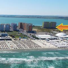 MaXx Aparts Summerland SunWaves