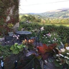 Large Former Farmhouse, Crickhowell