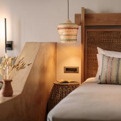 "Makava Suites" Your Luxe Urban Sanctuary