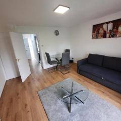 Impeccable 2-Bed House in Thamesmead London