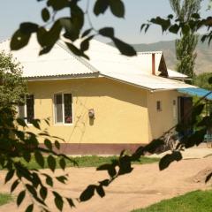 Esentur*s House on Karool-Dobo