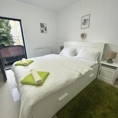 Green Central Apartment