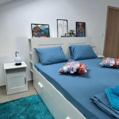Blue Central Apartment