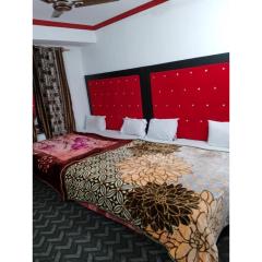 Hotel Muneer Ishfan, Srinagar