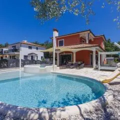 Holiday Home Villa Amaii by Interhome