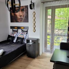 Willa Jolka - parking bezplatny, plac zabaw, wiata grillowa