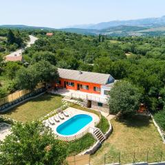 Nice Home In Kastel Zegarski With Outdoor Swimming Pool, Wifi And 3 Bedrooms