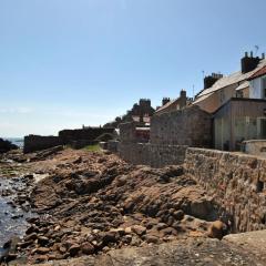 Aqua Vista- seafront cottage Cellardyke