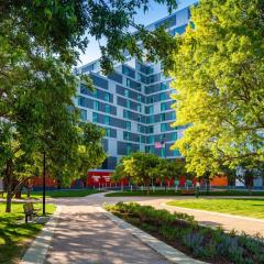 Homewood Suites by Hilton Boston Seaport District