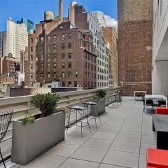 Stylish 2BD with Washer and Dryer near Times Square