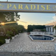 Hotel Paradise