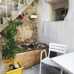 Charmant appartement en centre-ville médiéval