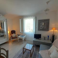 Romance à 70 m de la plage