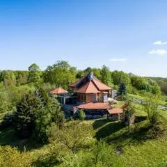 Hunting Lodge - Happy Rentals