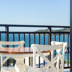 Waldgarten 501 – Lindíssimo Apartamento com Vista Panorâmica para o Mar e Ótima Área de Lazer na Praia de Bombinhas.