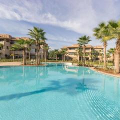 Vue sur Piscine - Prestigia détente assurée