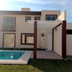 Alquiler de Hermosa Casa sola con Piscina Privada