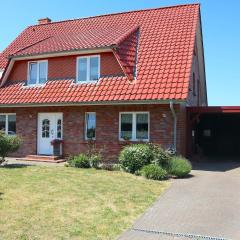 Beautiful holiday home in Alt Bukow with garden