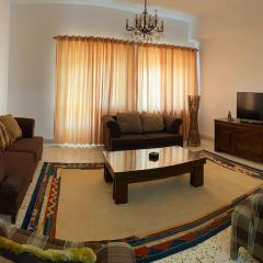 Lovely 3 Bedrooms Apartment at city center