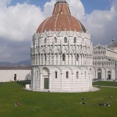 Pisa, mare, boschi e sole.