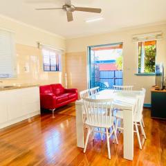 Bay Rd Kids & Pet Friendly Free Parking