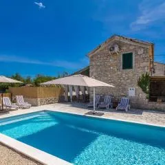 Holiday house EDEN