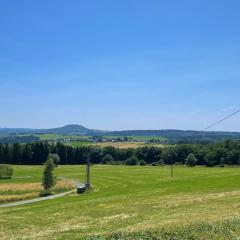 Ferienwohnung Eifel (Blick Aremberg)