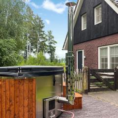 Beautiful Home In Rijssen With Wifi And 2 Bedrooms