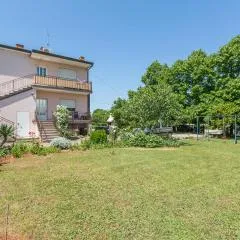 Gorgeous Apartment In Umag With Wifi